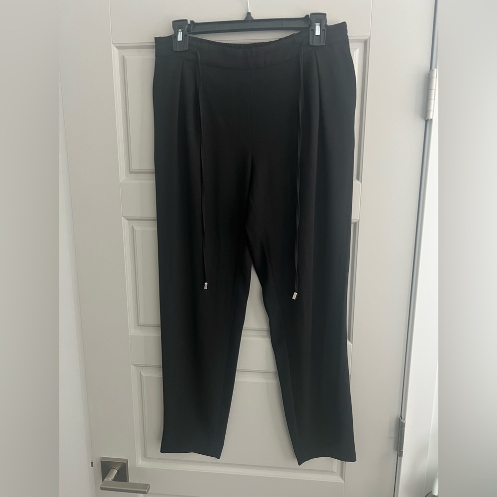 Zara Basic Black Cropped Trousers